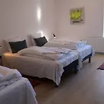 Alojamento de Acomodação e Pequeno-almoço Ronhave Sønderborg